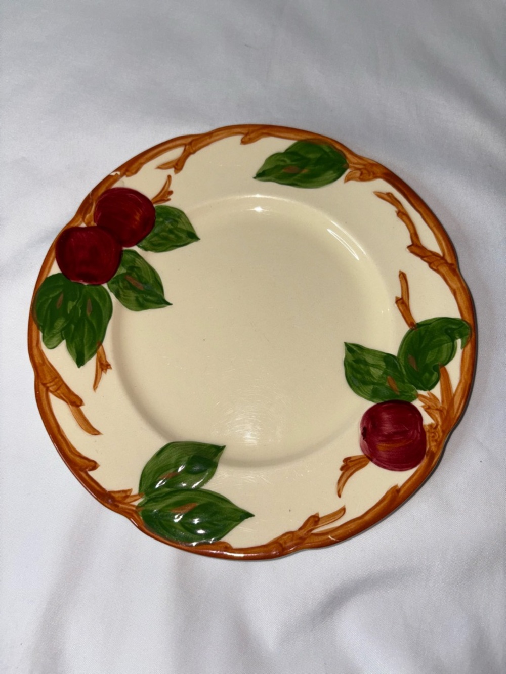 Franciscan Apple Set of 3 Small Plates 8” Vintage USA Hand Painted - Picture 4 of 8